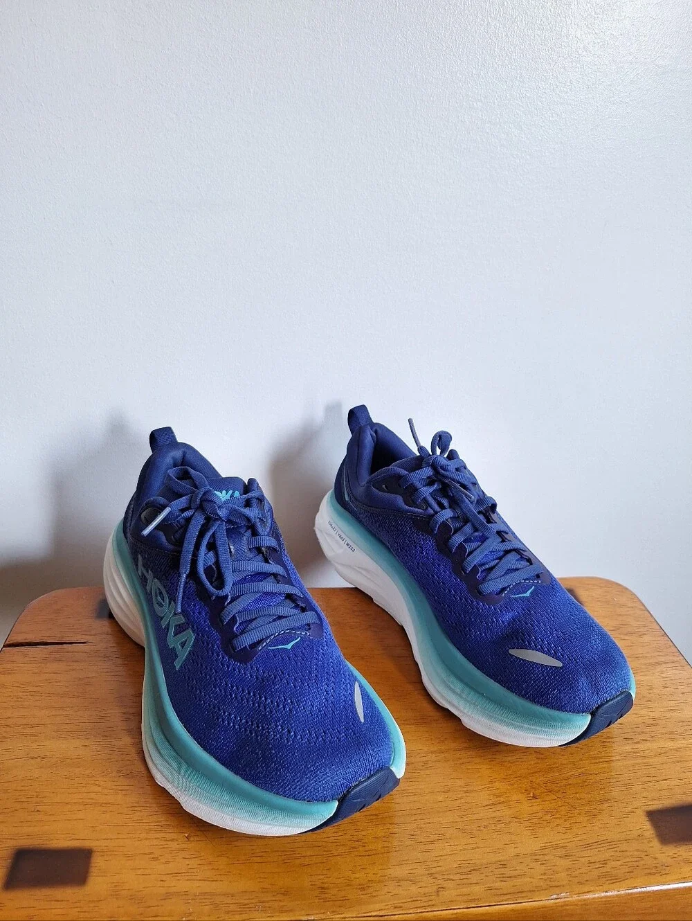 Hoka  Bondi 8 Women's  Bellwether Blue / Bluing  Size 7.5B